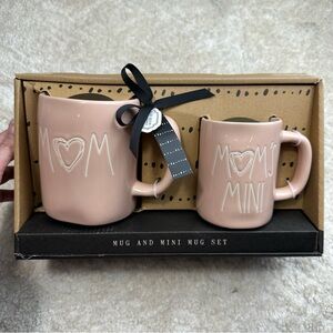 Rae Dunn Mom and Mini Mug Set